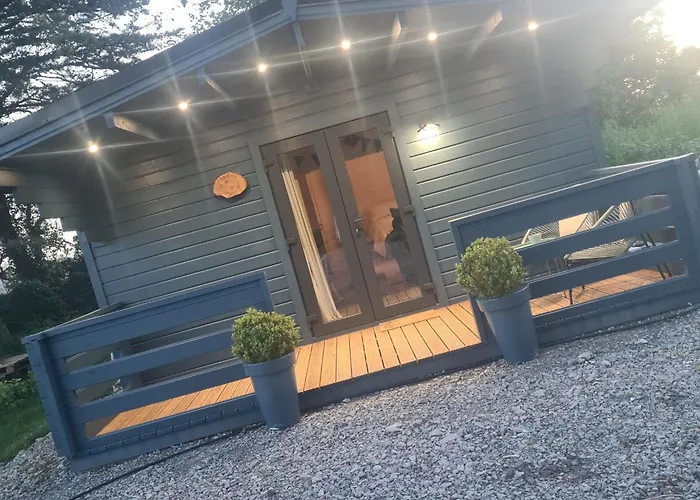 Pheobes Place * Athlone